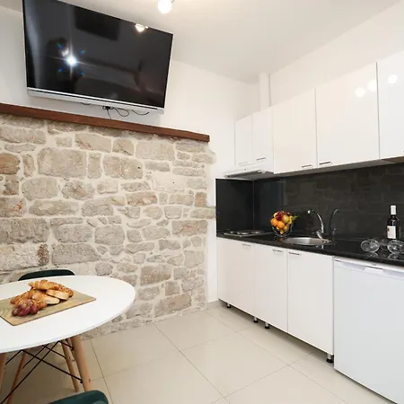 Apartament Sites Of *